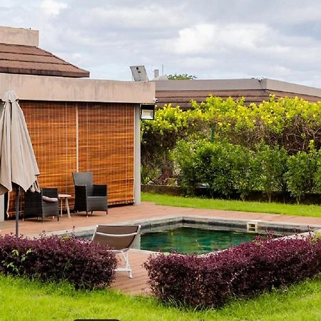 Grand Bay Luxury Villa With Pool & Garden Bagian luar foto